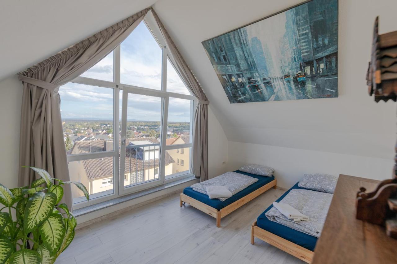 The Beverly Hills Of Frankfurt In Hofheim Penthouse Or Garden Exterior foto